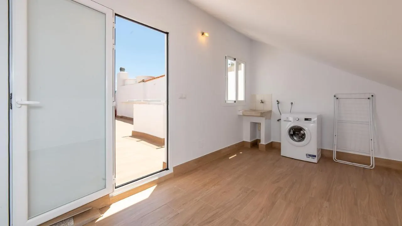 Historic Center Cozy Duplex Apartment Estepona